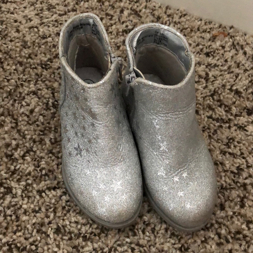 Star Boots